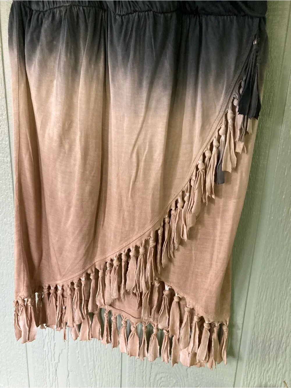 Young Fabulous & Broke Small sleeveless ombré tasseled tank dress - Picture 2 of 6
